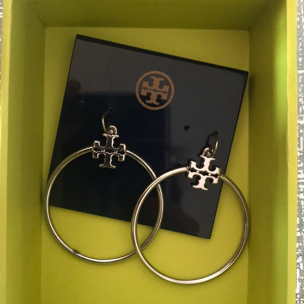 Earring bangle combo Tory Burch